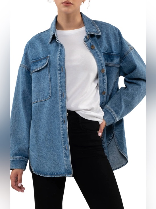 Blu Pepper Jackets & Blazers - LIKE NEW Blu Pepper Denim Shacket Oversized Jean Jacket Medium Wash Blue Small